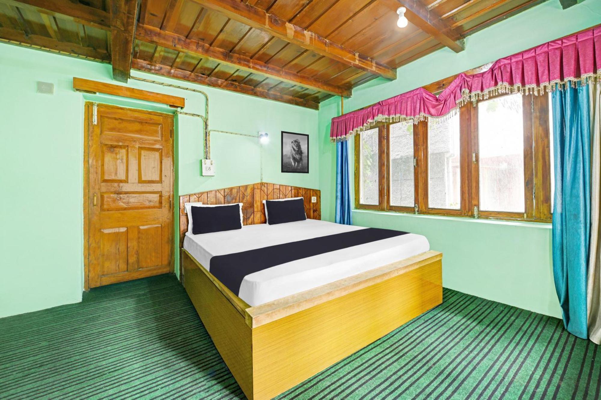 Hotel O Chaman Manāli Eksteriør billede