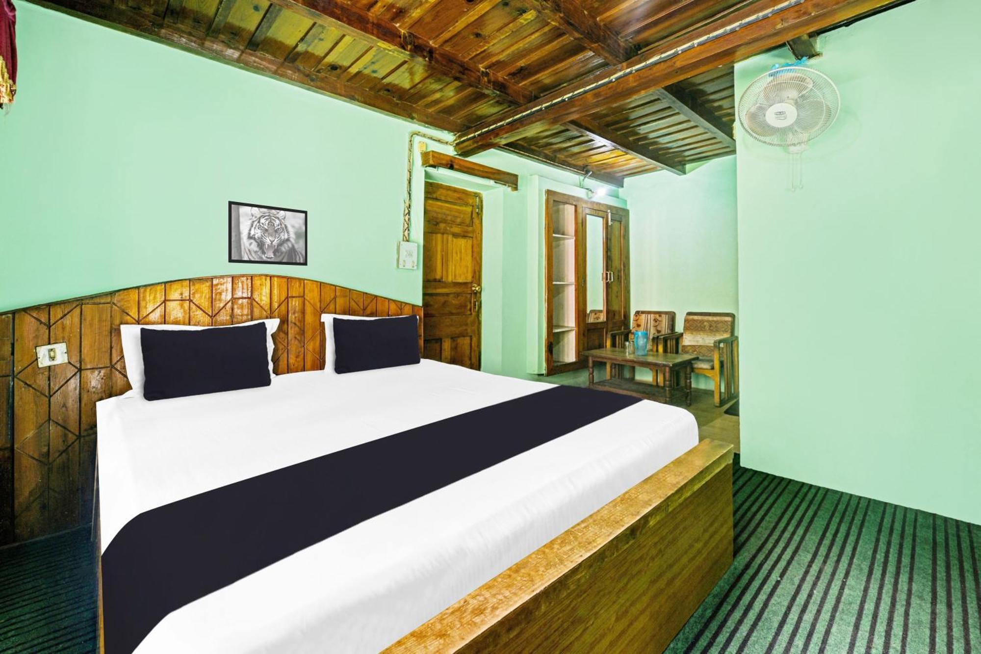 Hotel O Chaman Manāli Eksteriør billede