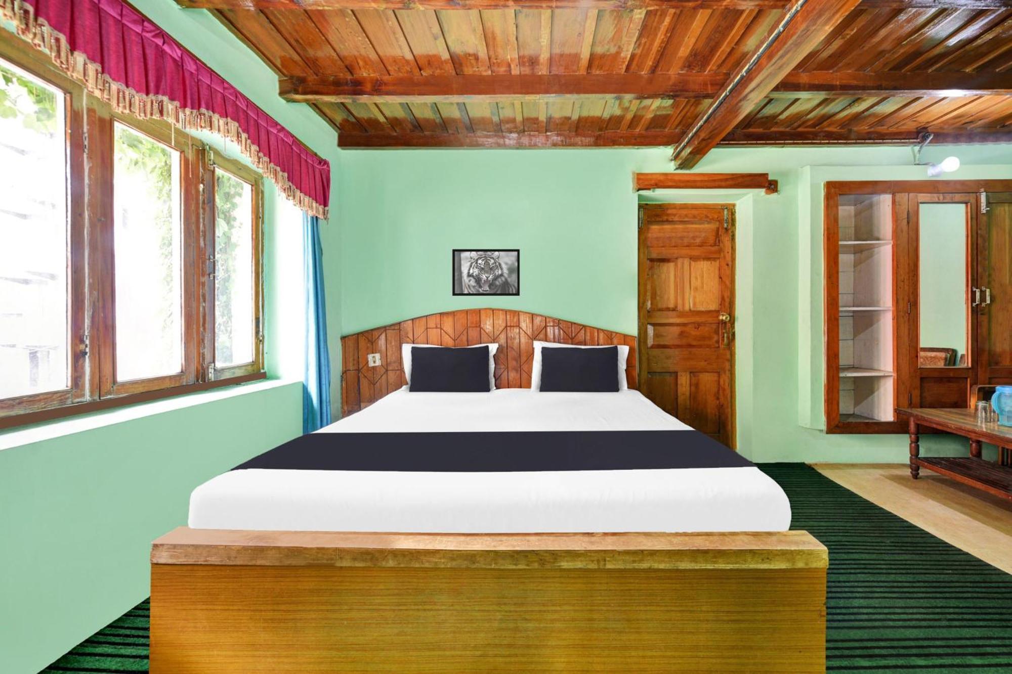 Hotel O Chaman Manāli Eksteriør billede